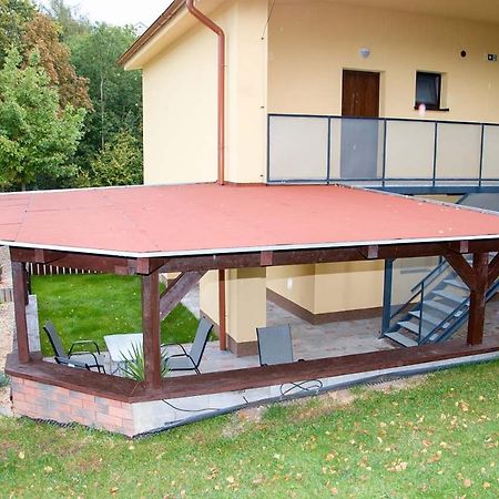 Apartmány Nad Parkem Broumov Kültér fotó