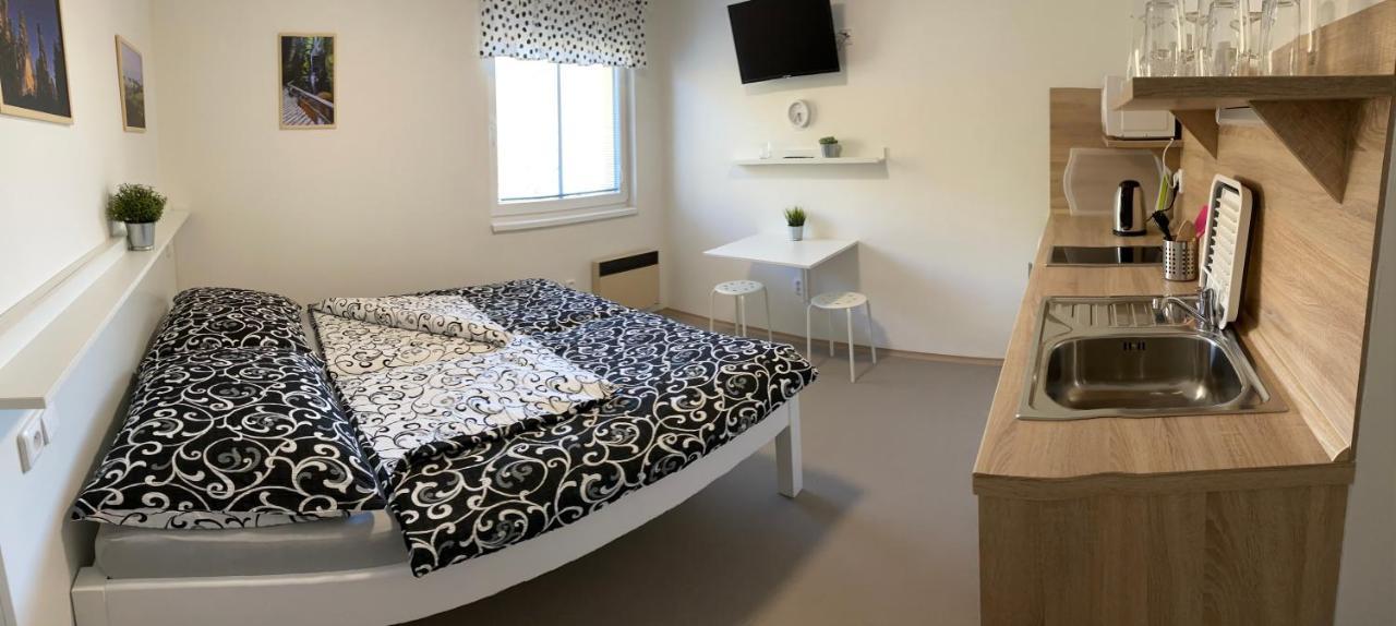 Apartmány Nad Parkem Broumov Kültér fotó